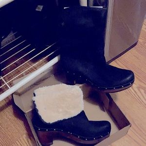UGGS Boots. Size 8. Black Suede